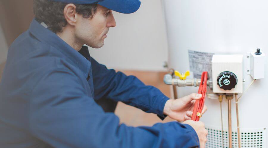 Local tankless water heater installation in Medon, TN